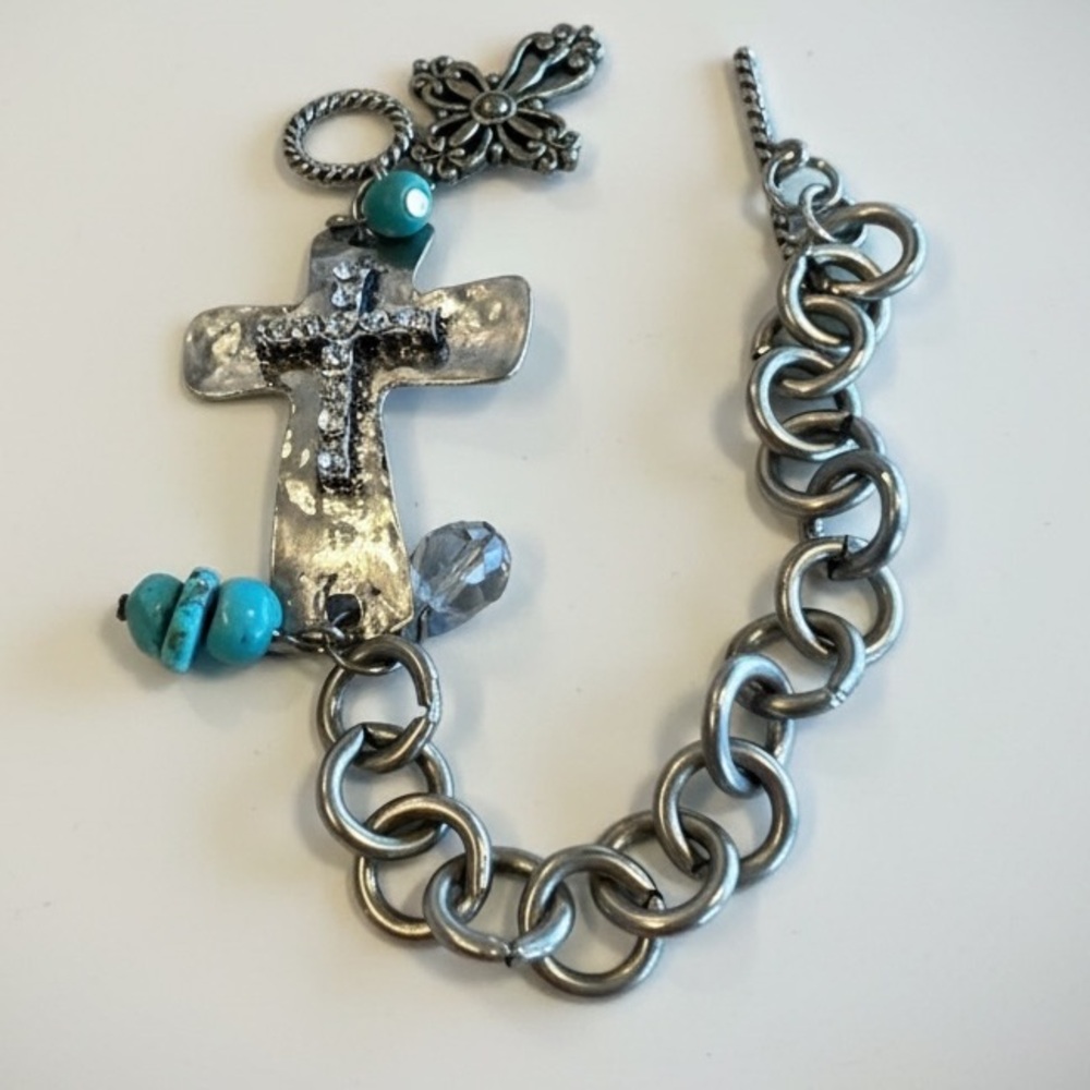 Chunky Silver-Tone Cross & Turquoise Charm Bracelet